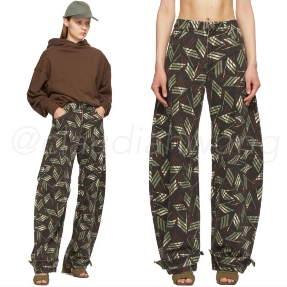 THE ATTICO Fern Logo Barrel Leg Jeans in Black Army Brown